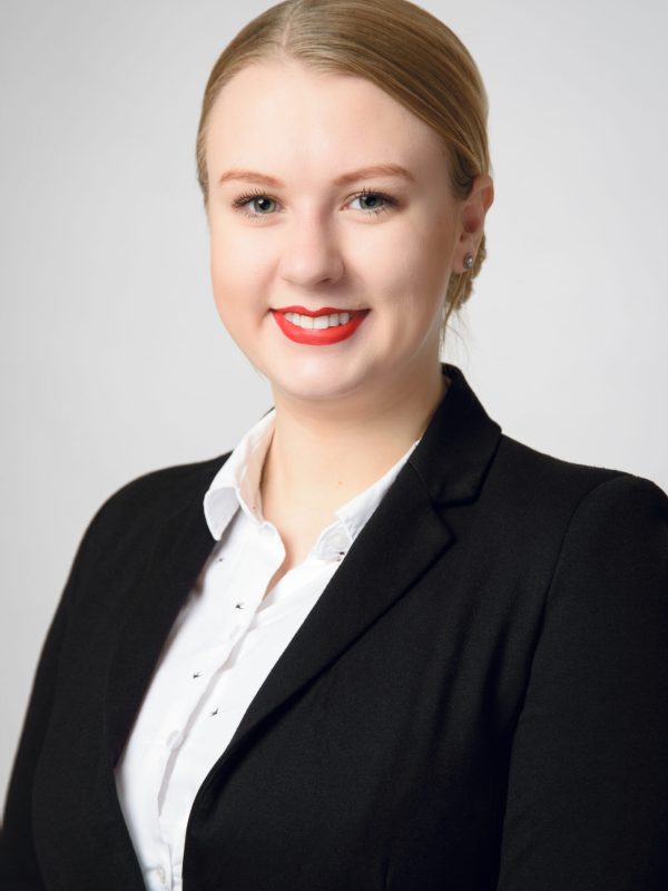 web_zensky_portret (5)